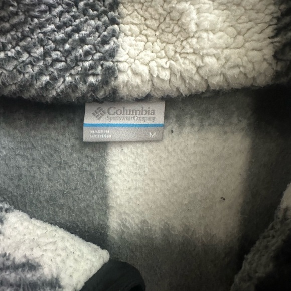 Columbia Gray and White Fleece Jacket - Picture 3 of 4
